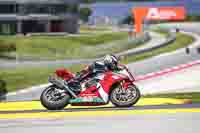motorbikes;no-limits;peter-wileman-photography;portimao;portugal;trackday-digital-images